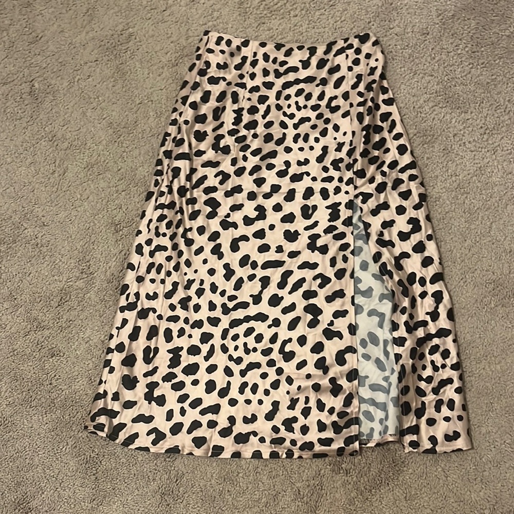 cheetah/leopard print midi skirt